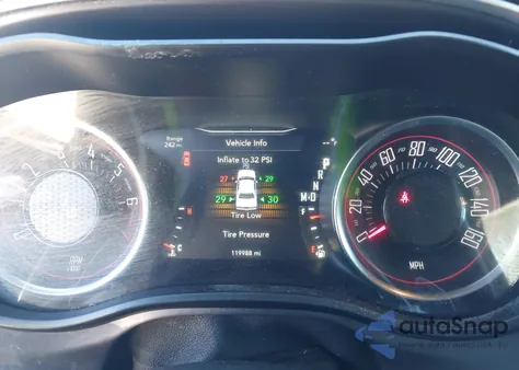 2017 Dodge Challenger Sxt z USA, uszkodzony, nr VIN 2C3CDZAG6HH580853